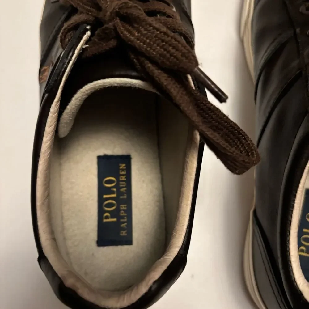 Ralph Lauren Men's Dark Brown Sneakers. Size 8.5D. Very Cool!!😎